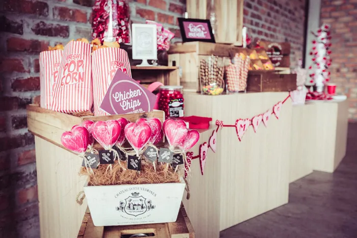 Photo by WeiMin. theweddingnotebook.com