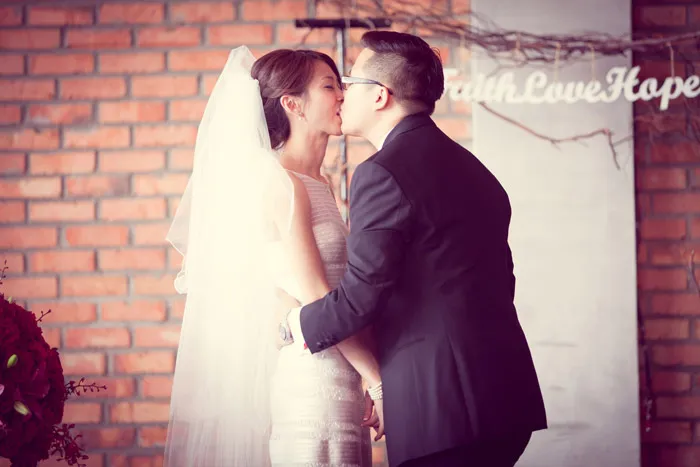 Photo by WeiMin. theweddingnotebook.com