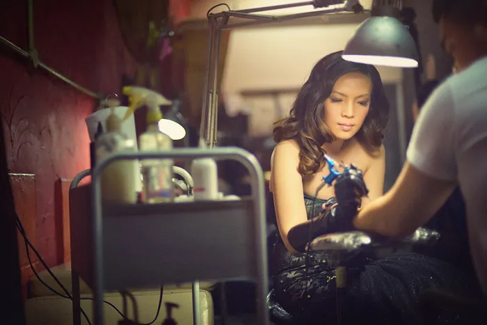 Photo by Two Of Us Signature Studio. www.theweddingnotebook.com