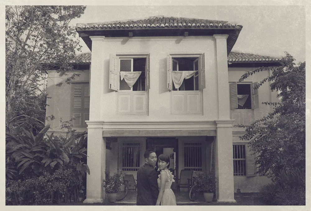 Photo by Douglas Ho. theweddingnotebook.com