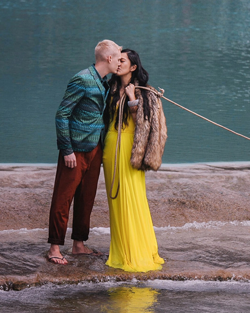 7 Stylish Fashion Ideas For Your Bridal Portraits