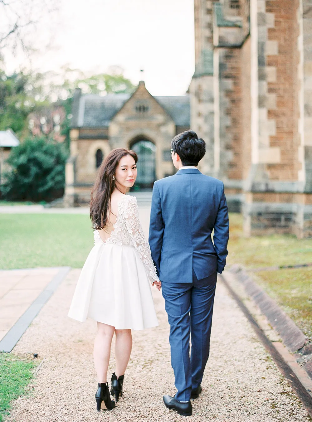 Photo by Ben Yew Photography. theweddingnotebook.com