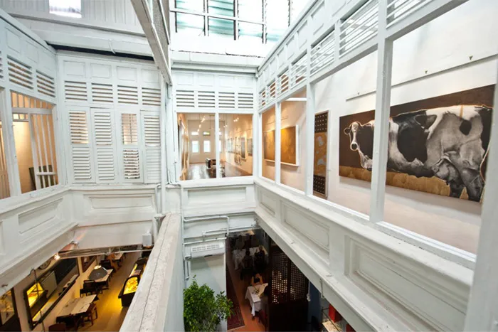 ChinaHouse, Penang – 8 Little Known Photoshoot Locations In Malaysia. theweddingnotebook.com