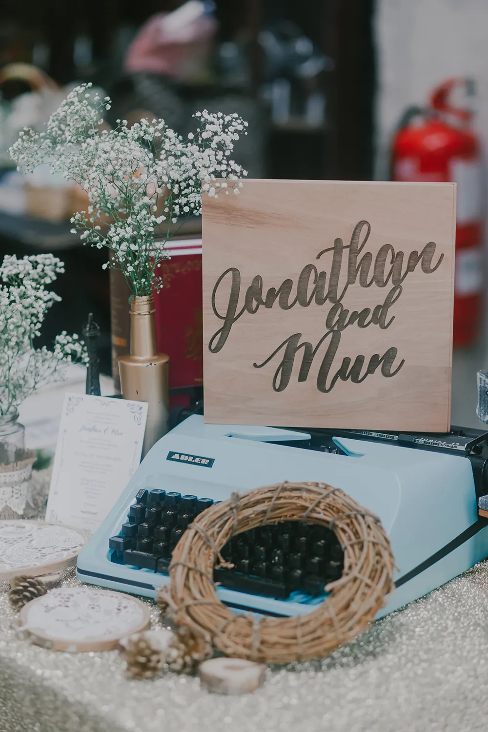 Photo by Louis Loo Photography. theweddingnotebook.com