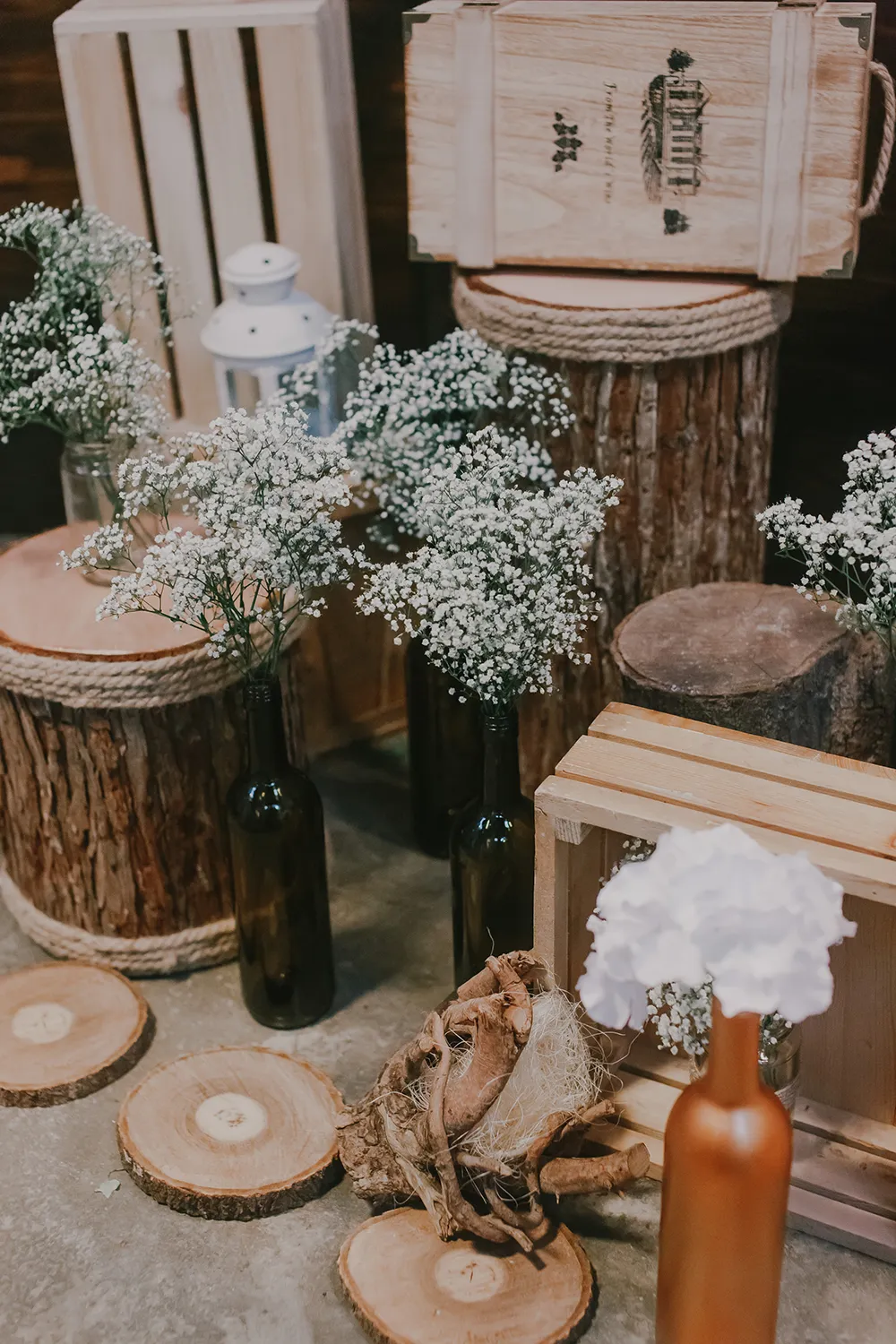 Photo by Louis Loo Photography. theweddingnotebook.com