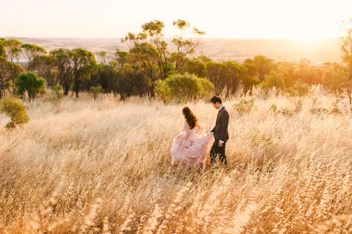 Photo by Jason Tey Photography. theweddingnotebook.com