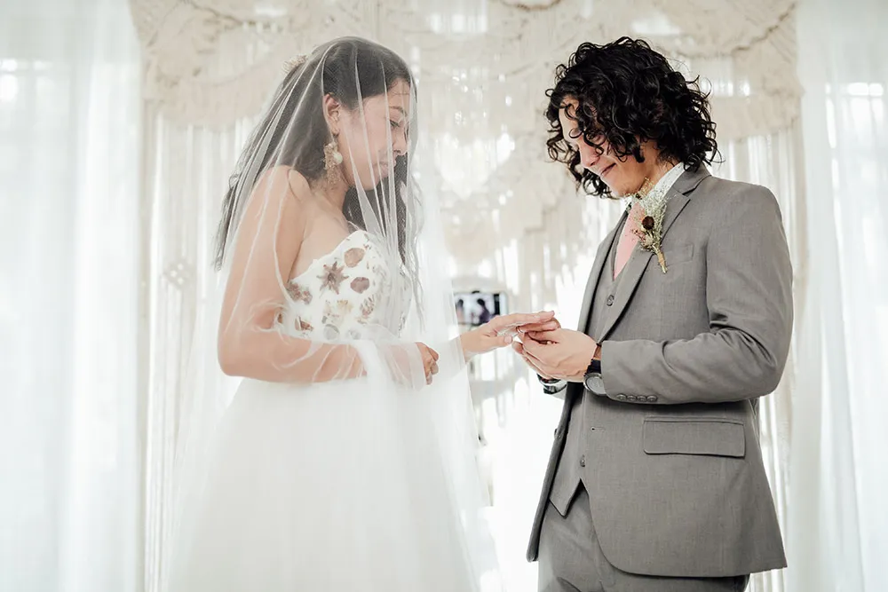 Photo by ProudRad. theweddingnotebook.com