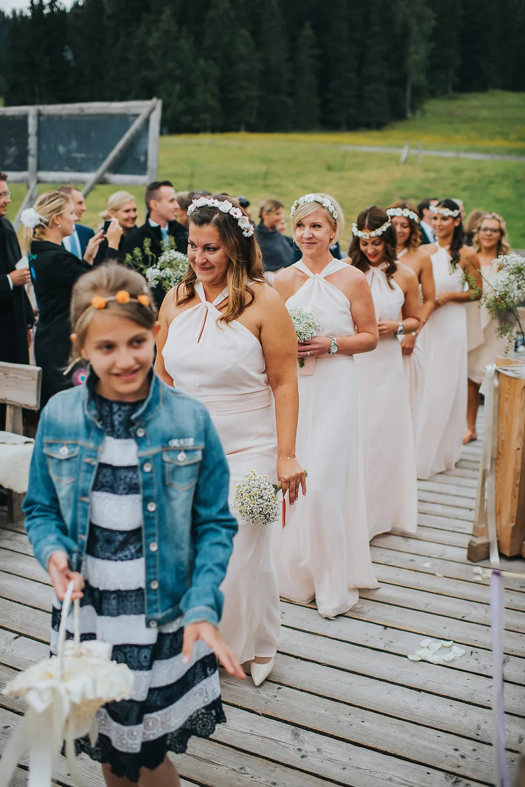 Photo by Andrew Leiner. theweddingnotebook.com