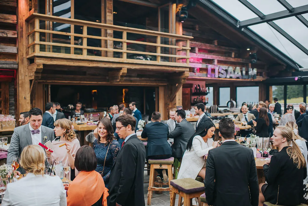 Photo by Andrew Leiner. theweddingnotebook.com