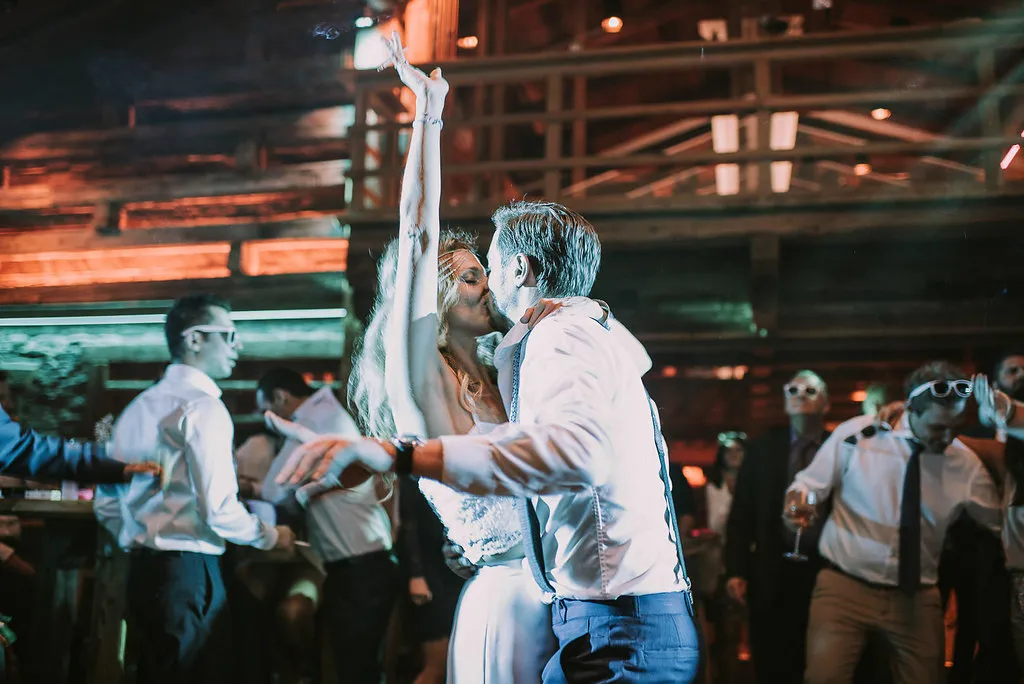 Photo by Andrew Leiner. theweddingnotebook.com