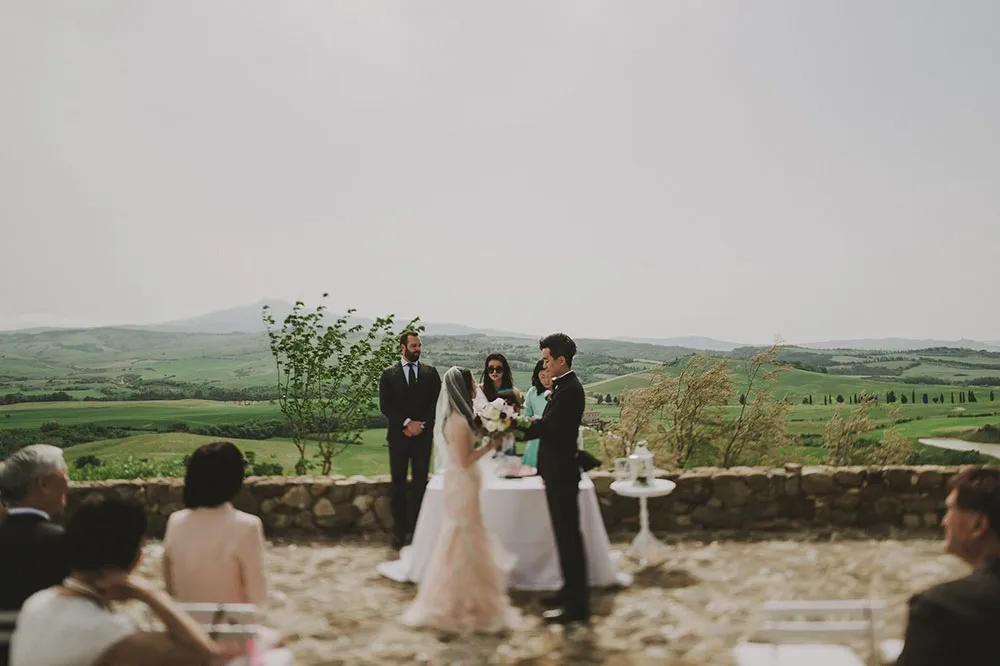 Photo by Gianluca Adovacio. theweddingnotebook.com