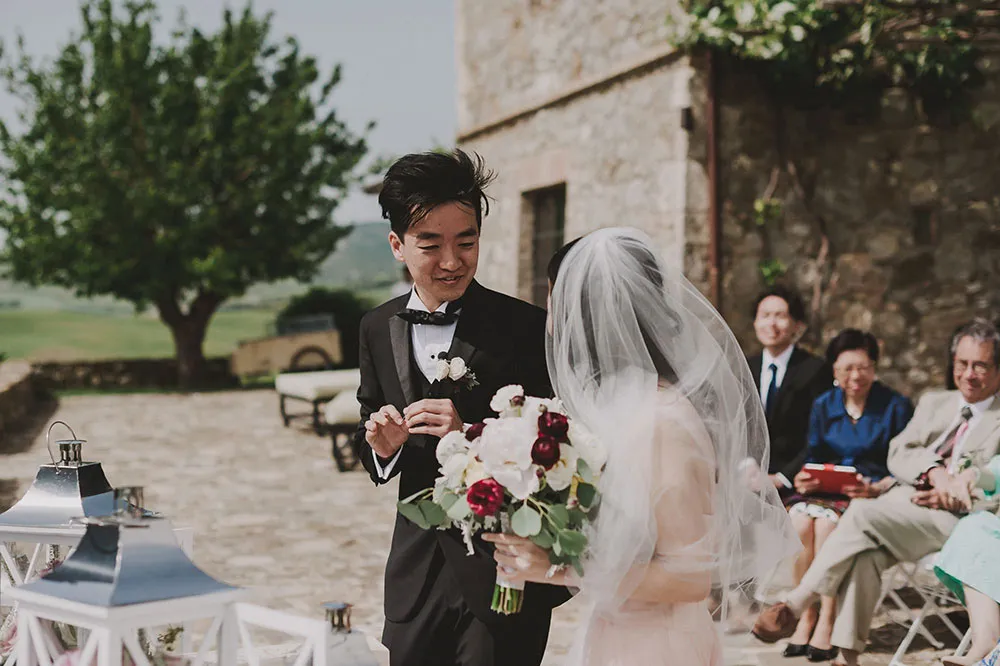 Photo by Gianluca Adovacio. theweddingnotebook.com