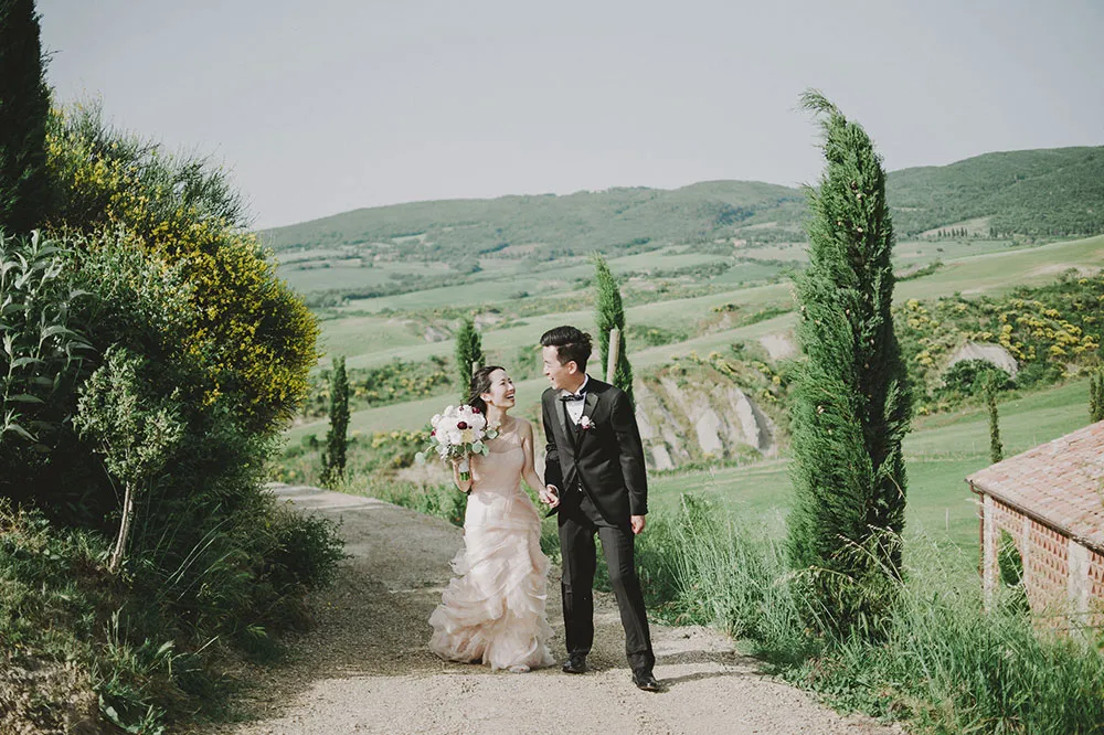 Photo by Gianluca Adovacio. theweddingnotebook.com