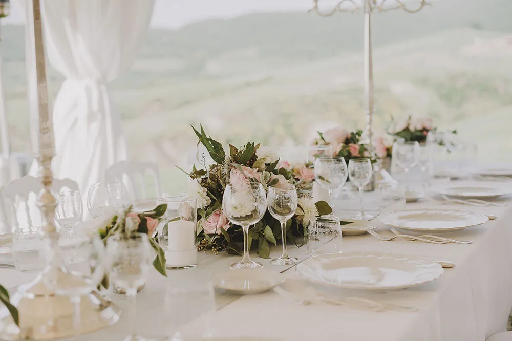 Photo by Gianluca Adovacio. theweddingnotebook.com