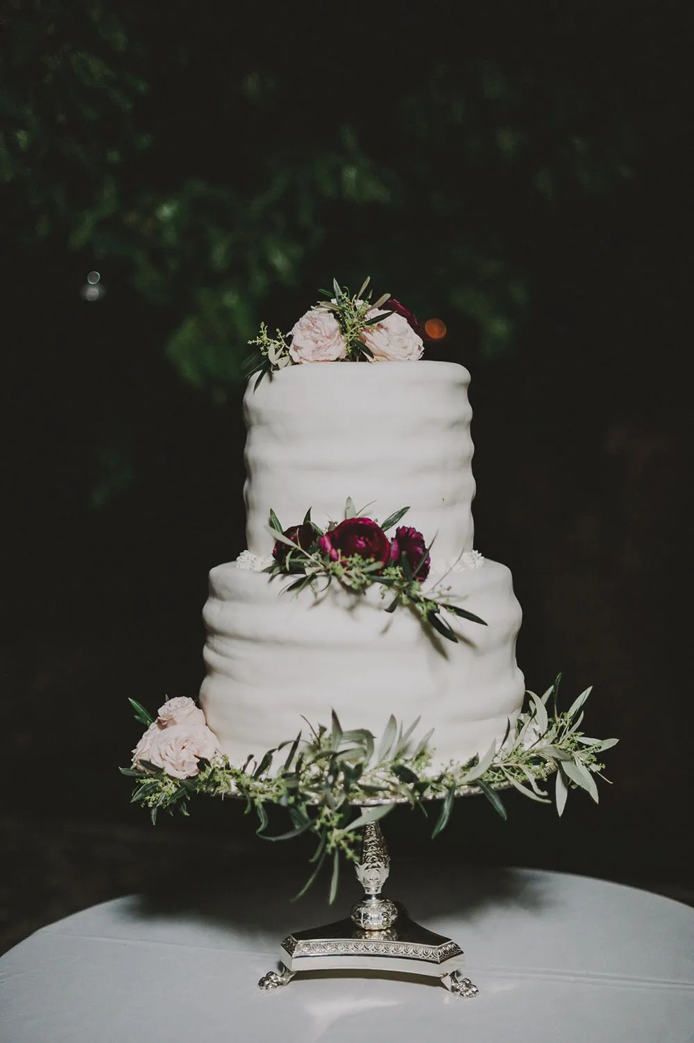 Photo by Gianluca Adovacio. theweddingnotebook.com