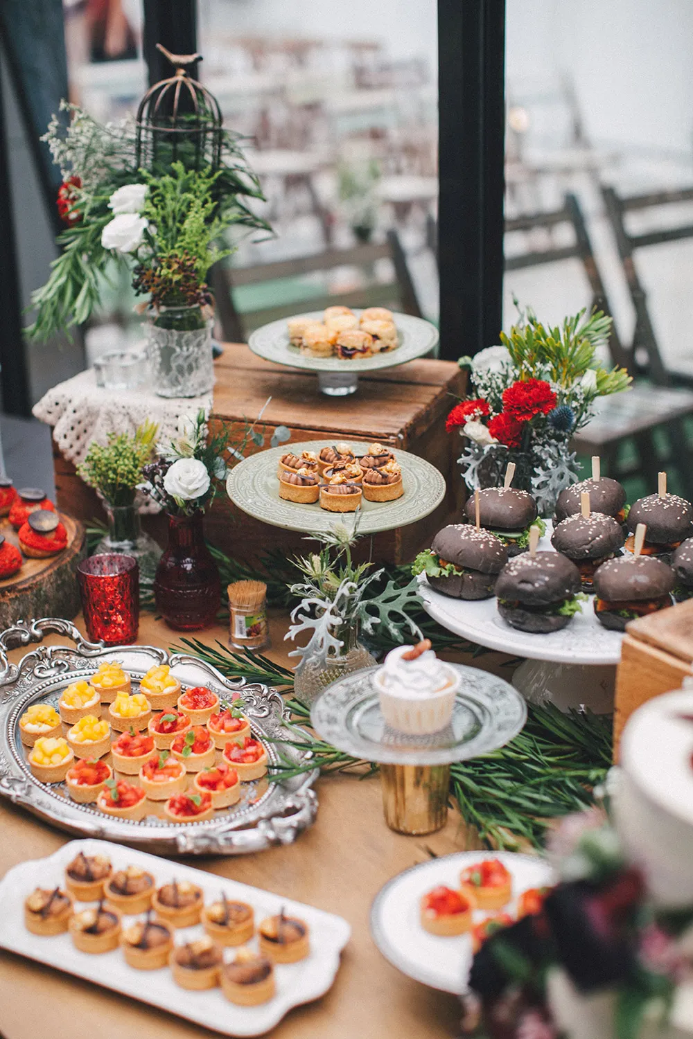 Photo by Memoir Click Studio Photography. theweddingnotebook.com