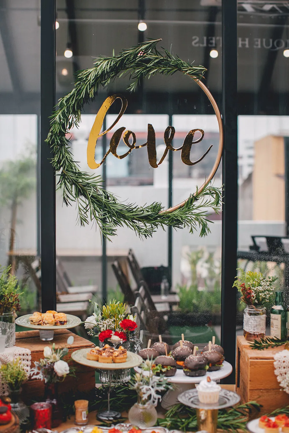 Photo by Memoir Click Studio Photography. theweddingnotebook.com