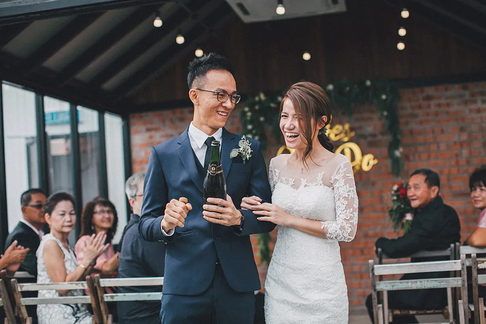 Photo by Memoir Click Studio Photography. theweddingnotebook.com