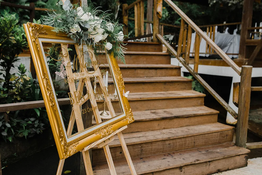 Photo by Fixer Photography. theweddingnotebook.com