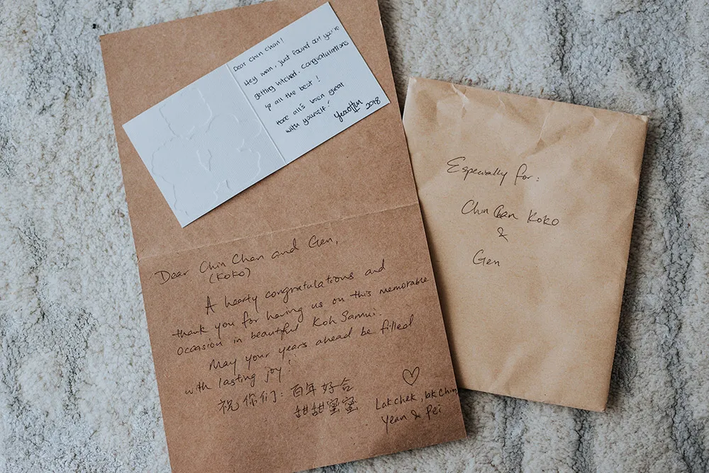 Photo by MunKeat Photography. theweddingnotebook.com