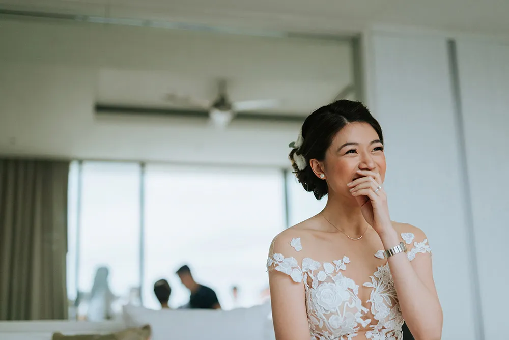 Photo by MunKeat Photography. theweddingnotebook.com