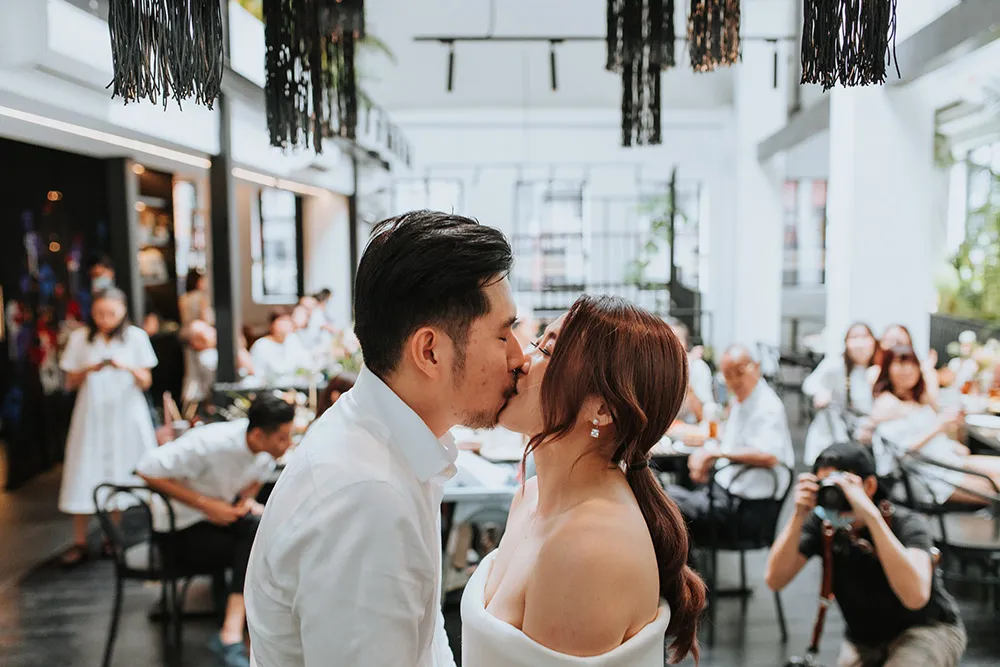 Louis Gan Photography. theweddingnotebook.com