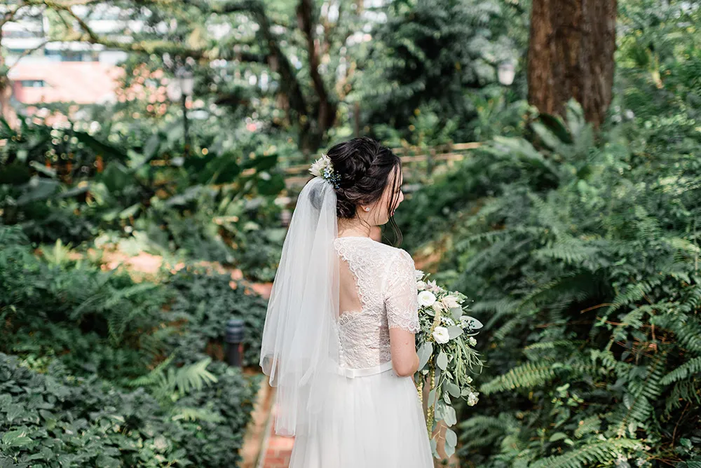 Photo by Bitesize Visuals. ttp://theweddingnotebook.com