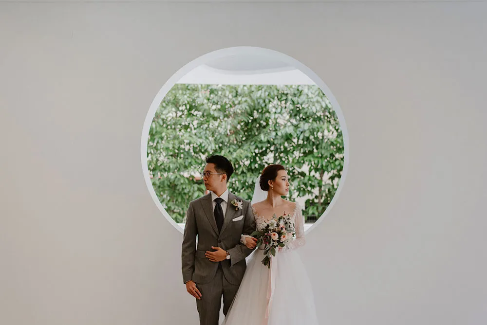 Photo by Bloc Memoire Photography. theweddingnotebook.com