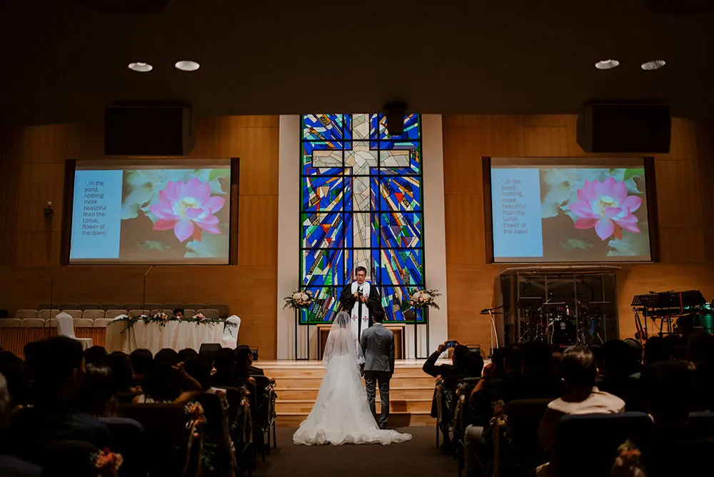 Photo by Bloc Memoire Photography. theweddingnotebook.com