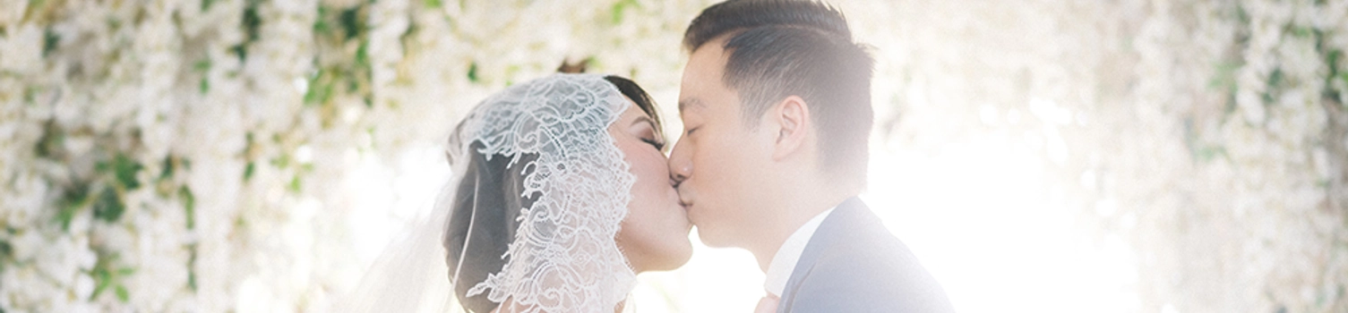 A Classic Floral and Ornate Wedding At Shangri-la Hotel Jakarta