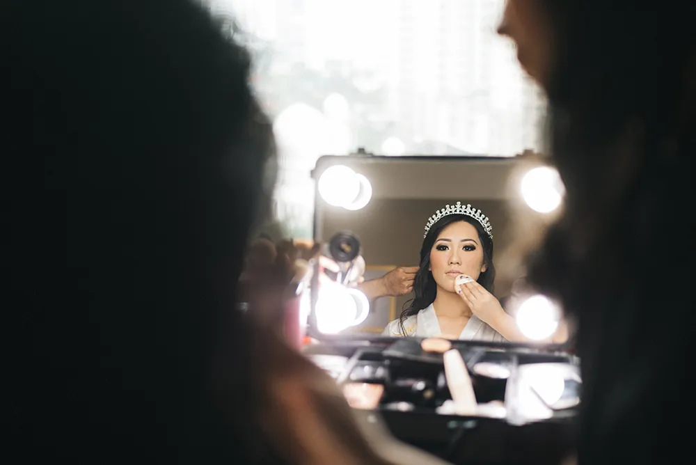 Photo by Feztography. theweddingnotebook.com