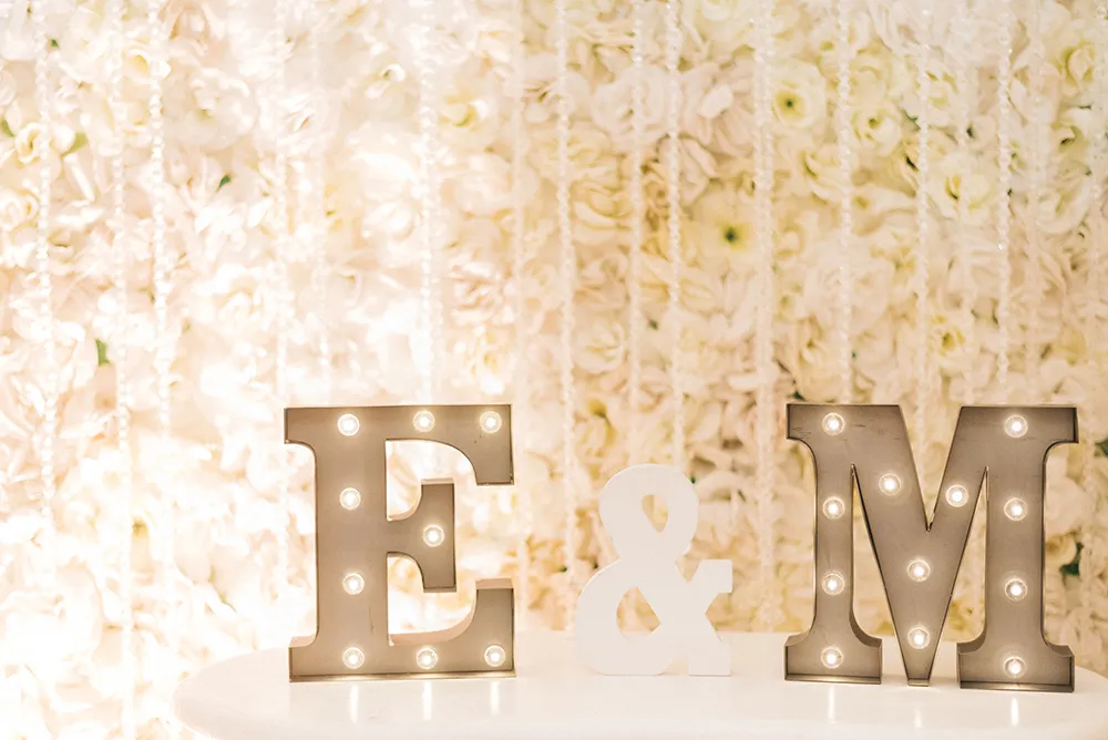 Photo by Feztography. theweddingnotebook.com