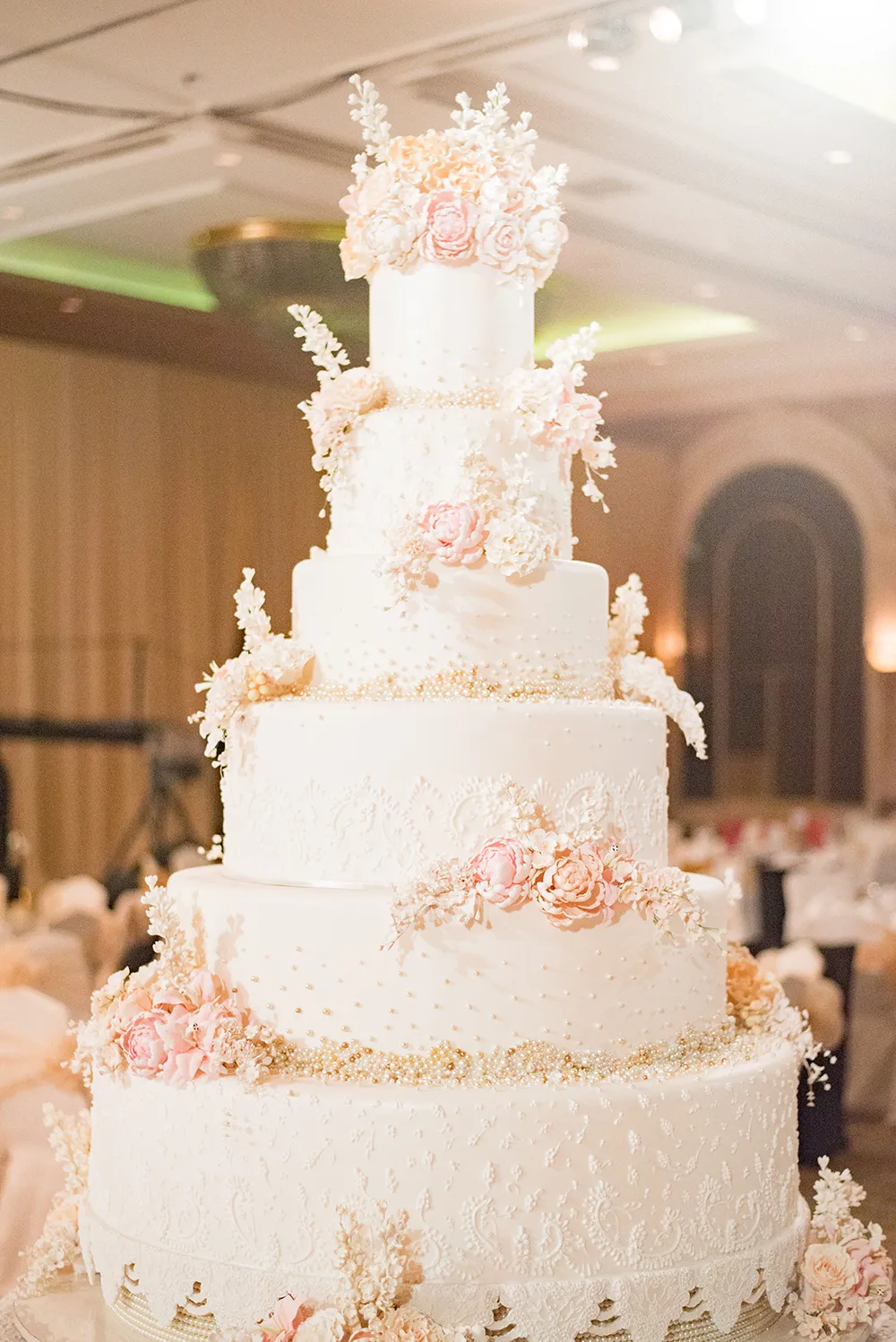 Photo by Feztography. theweddingnotebook.com