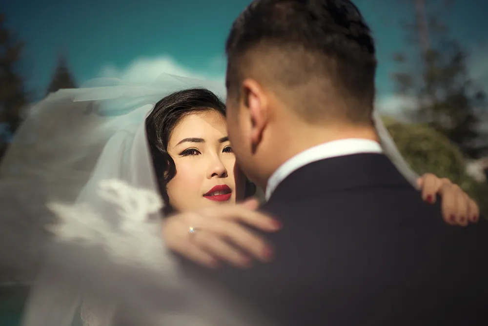 Photo by Euhau Leong/LOORK. theweddingnotebook.com