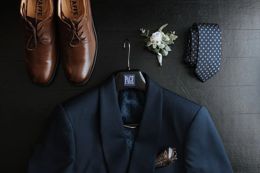 Photo by Jasmine. A Photography. theweddingnotebook.com