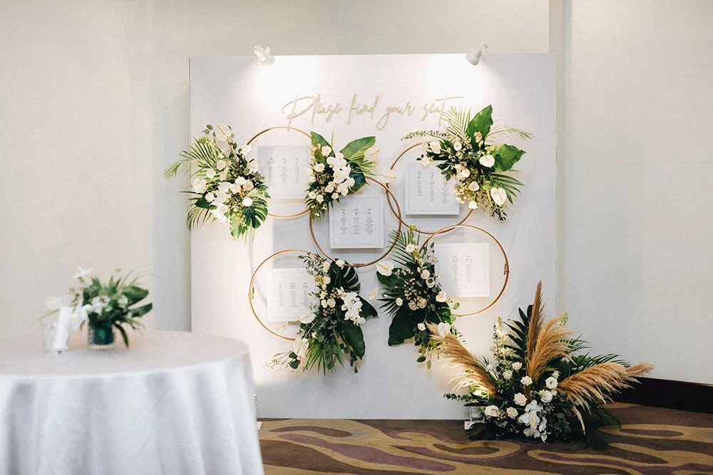 Photo by Arch & Vow Studio. theweddingnotebook.com