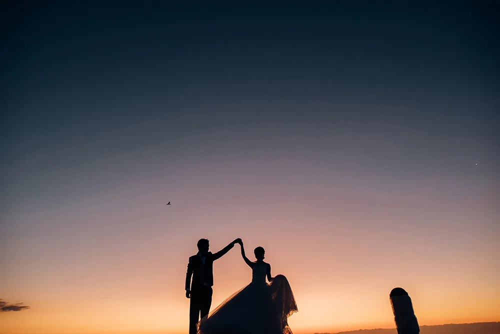 Photo by Multifolds Photography. theweddingnotebook.com