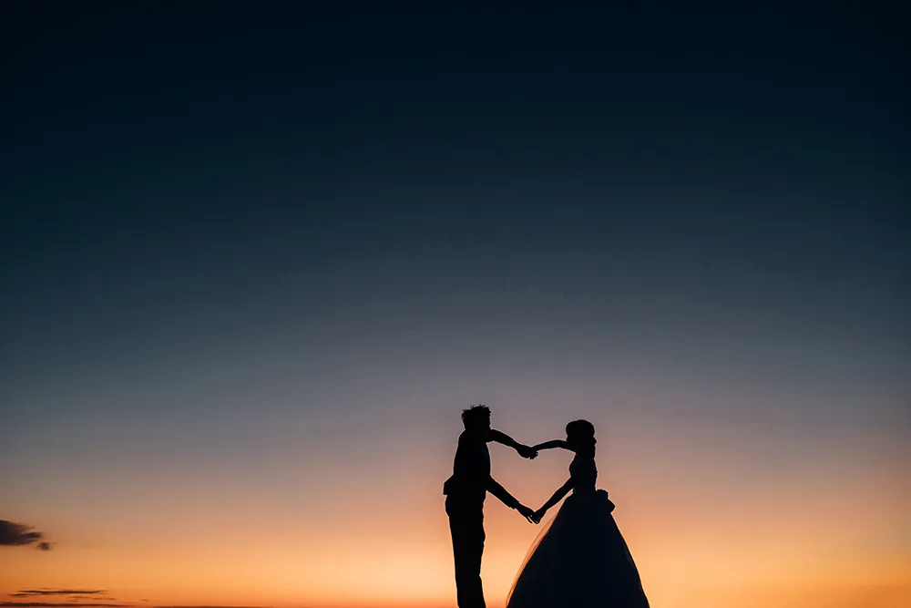 Photo by Multifolds Photography. theweddingnotebook.com