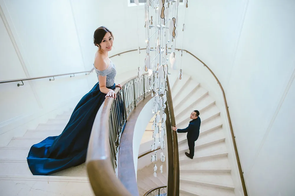 Photo by Dennis Yap Photography. theweddingnotebook.com