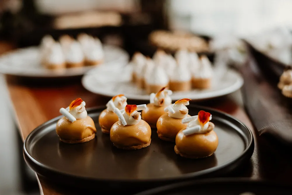 Wedding at The RuMa Hotel and Residences. Peter Herman Photography. theweddingnotebook.com