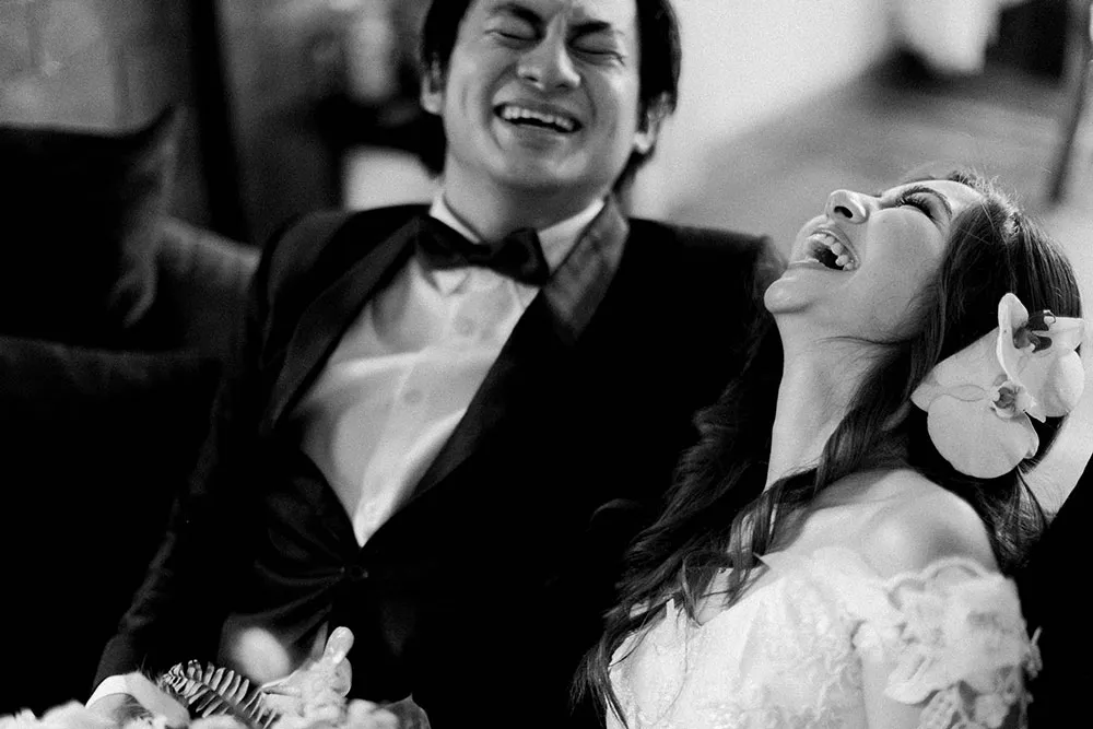 Helium Hearts by Marlon Capuyan. theweddingnotebook.com