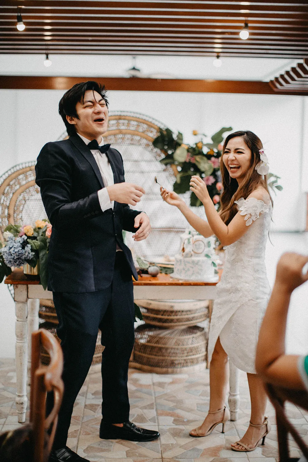 Helium Hearts by Marlon Capuyan. theweddingnotebook.com