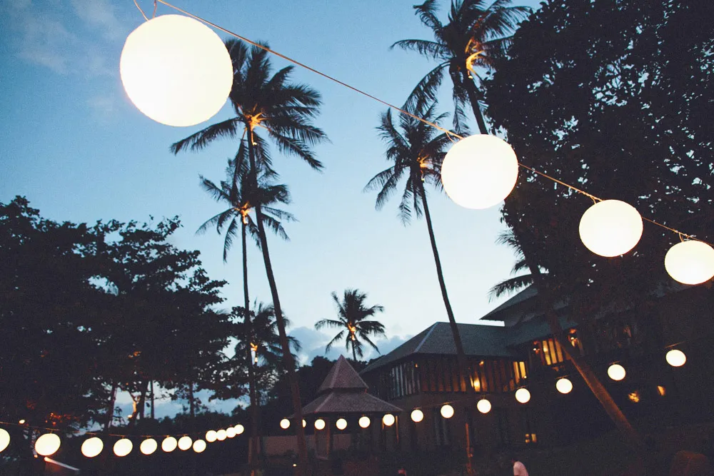 Photo by Chris Spira. theweddingnotebook.com