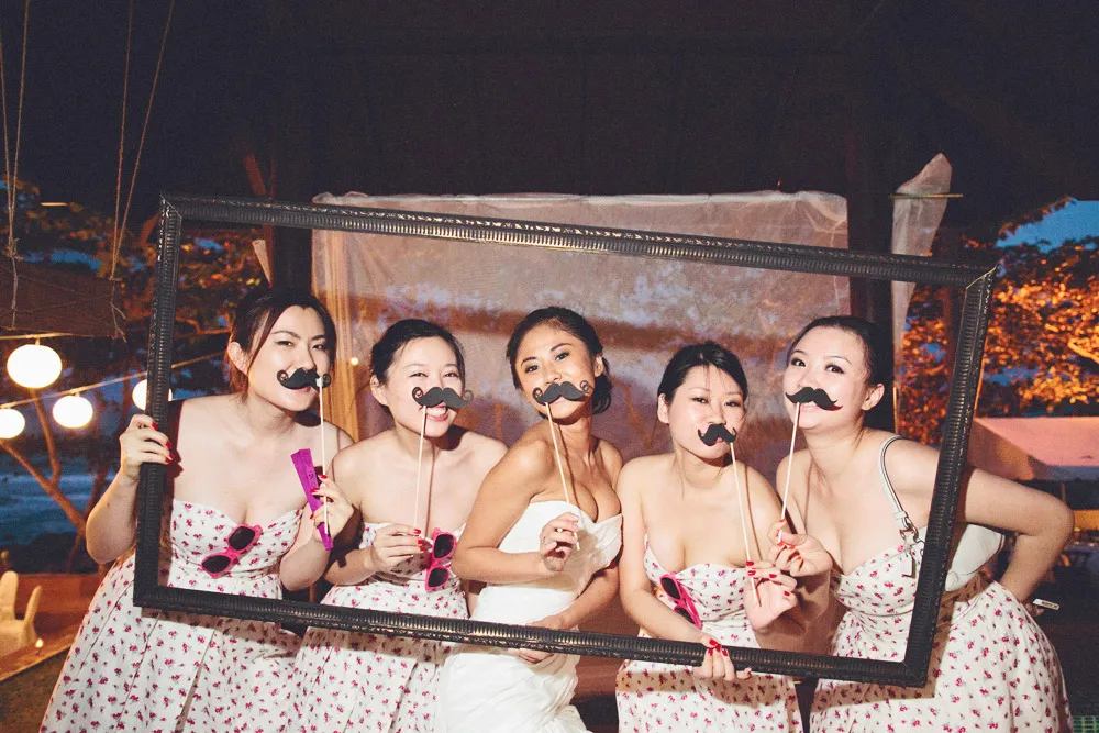 Photo by Chris Spira. theweddingnotebook.com