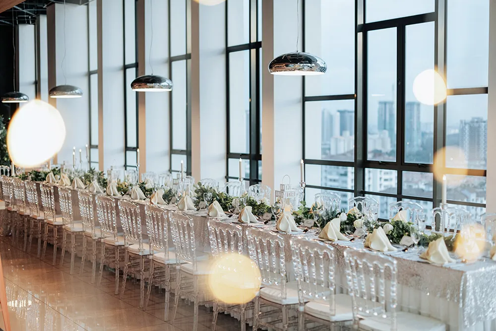 Munkeat Photography. theweddingnotebook.com