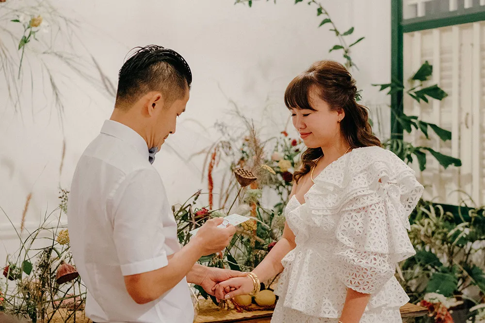 Photo by Bloc Memoire Photography. theweddingnotebook.com