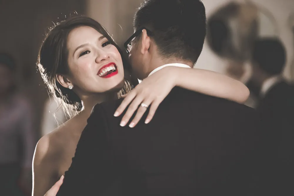 Photo by Angela Rose Photography. theweddingnotebook.com