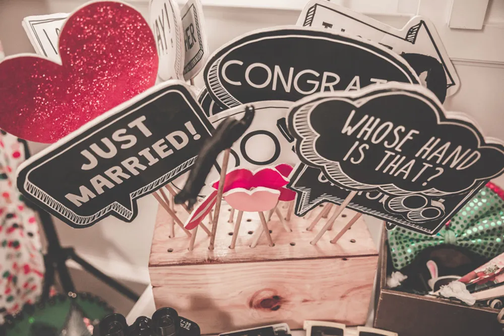 Photo by Angela Rose Photography. theweddingnotebook.com