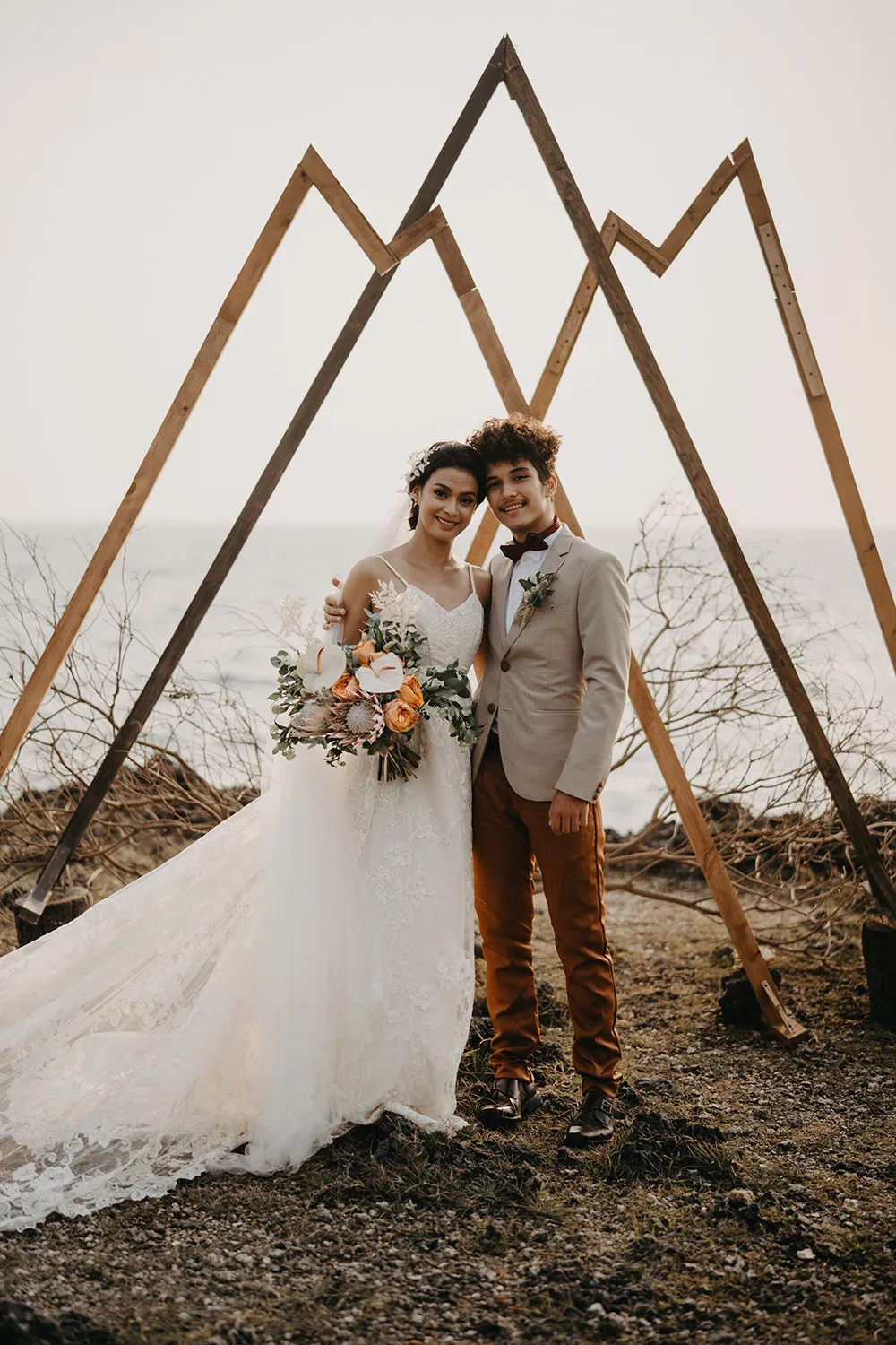 Photo by Helium Hearts. theweddingnotebook.com