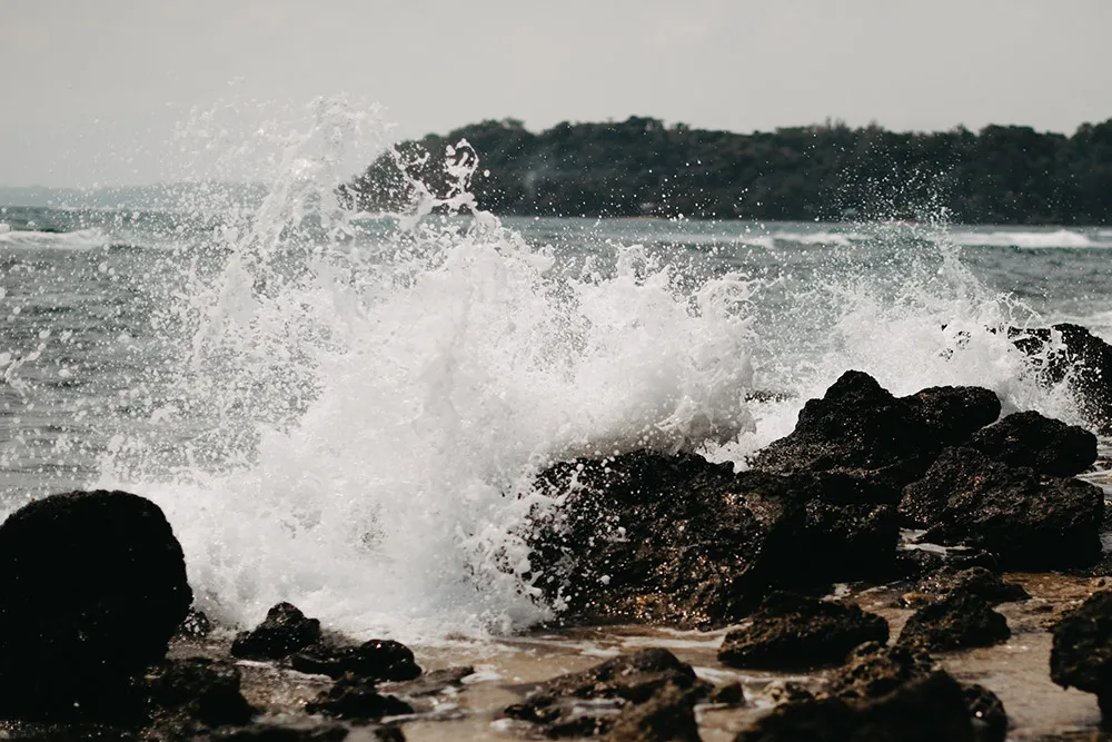 Photo by Helium Hearts. theweddingnotebook.com